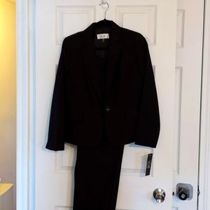 Le Suit Size 10p suit